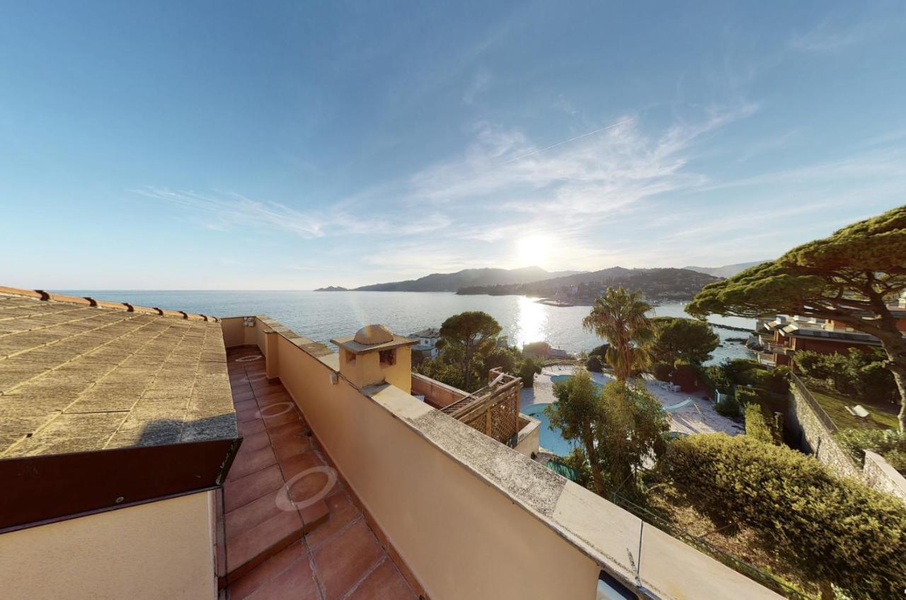 Welcome Riviera - Attico San Faustino 165 Mq Piu 110 Mq Di Terrazza- In Villa 700 ,Vista Mare Strepitosa-100 M Dalla Spiaggia-Parking Esclusivo Rapallo Dış mekan fotoğraf