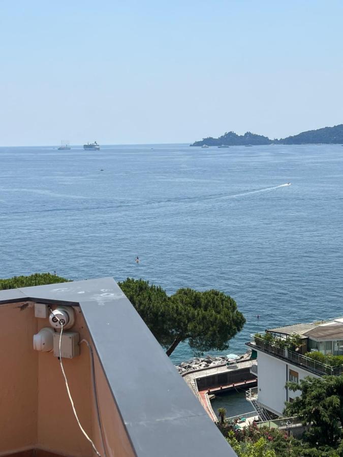 Welcome Riviera - Attico San Faustino 165 Mq Piu 110 Mq Di Terrazza- In Villa 700 ,Vista Mare Strepitosa-100 M Dalla Spiaggia-Parking Esclusivo Rapallo Dış mekan fotoğraf