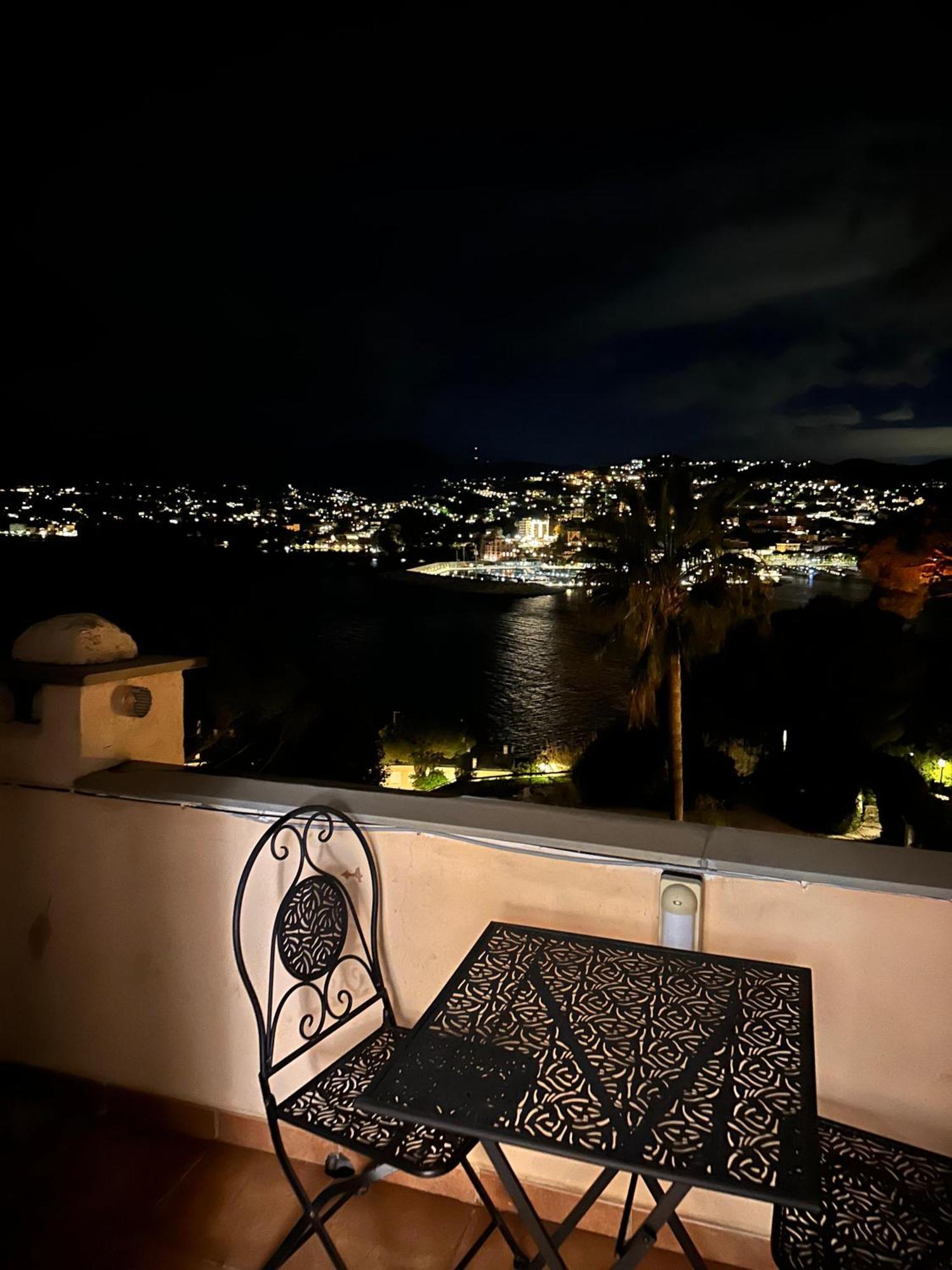 Welcome Riviera - Attico San Faustino 165 Mq Piu 110 Mq Di Terrazza- In Villa 700 ,Vista Mare Strepitosa-100 M Dalla Spiaggia-Parking Esclusivo Rapallo Dış mekan fotoğraf